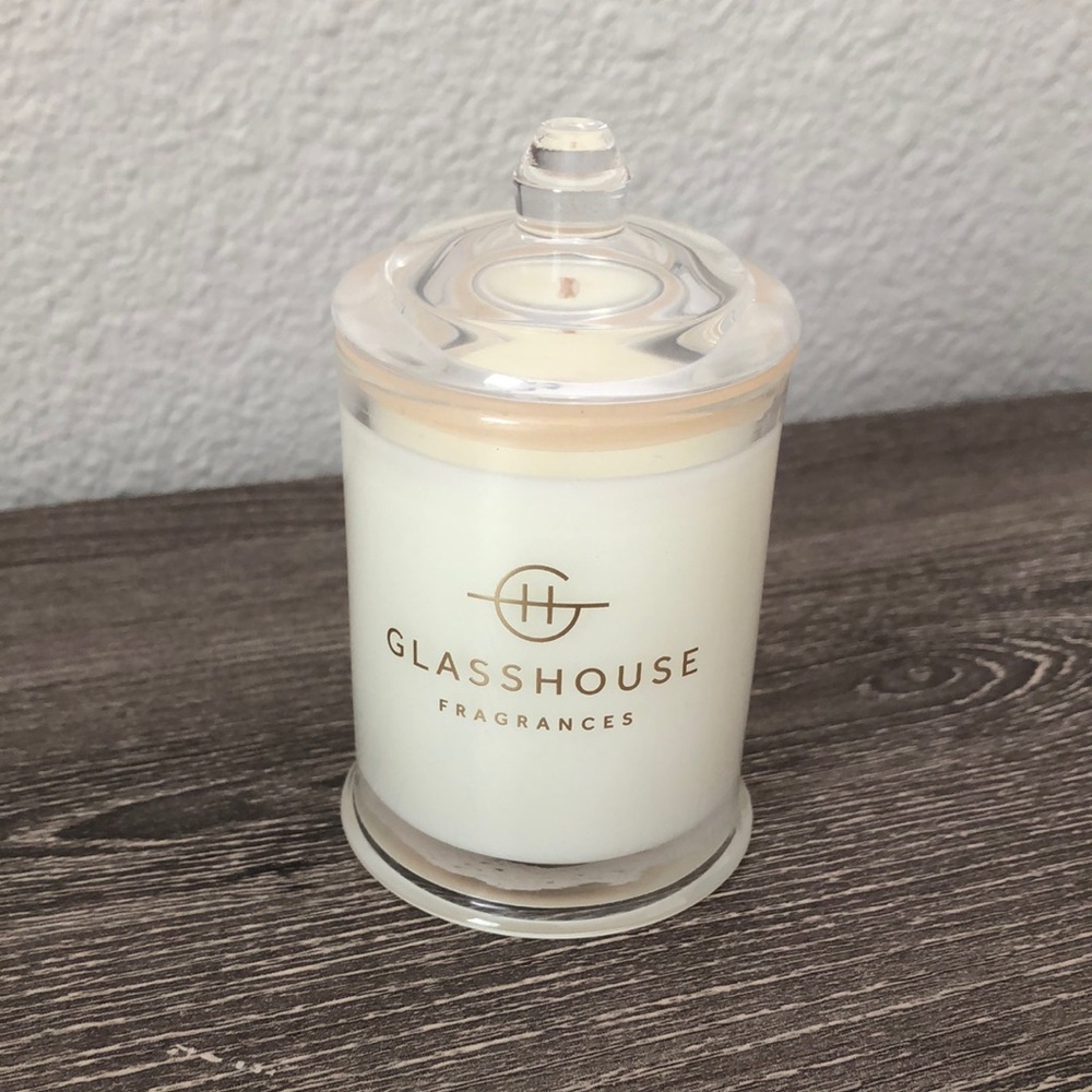 NWOT Glasshouse Fragrance Mini Twas the Night Before Christmas Candle